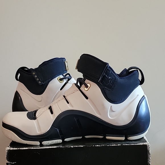 Nike Zoom Lebron IV 4 West Coast Sz 11 - Picture 7 of 7